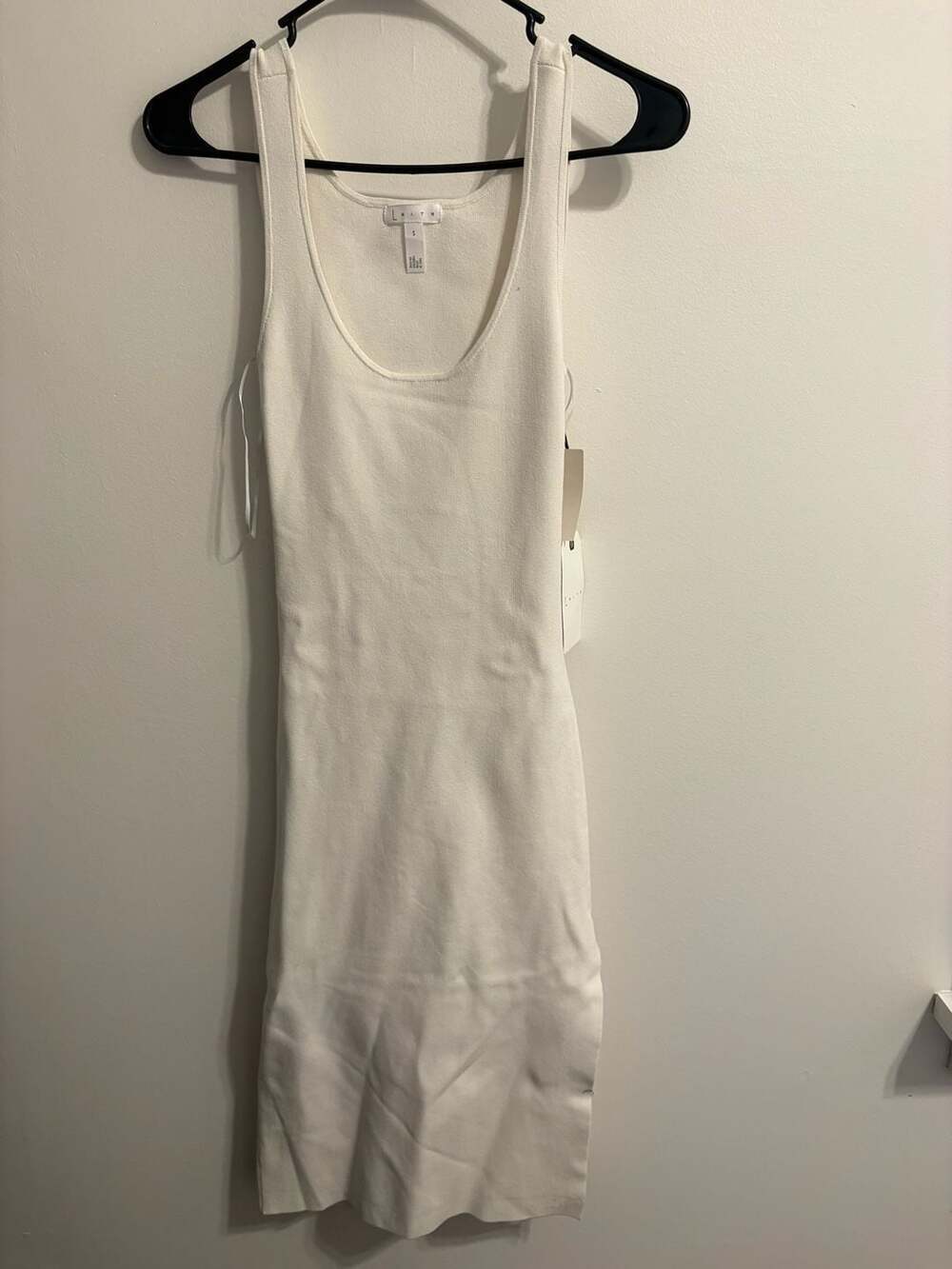 Leith Knit Bodycon Cut-Out Back Scoop Neck White Midi Dress Party July Fourth